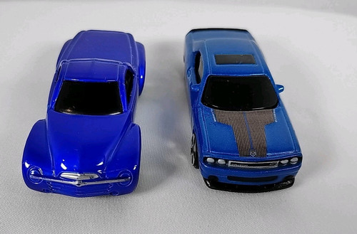 Maisto 2000 chevrolet ssr - 2000,